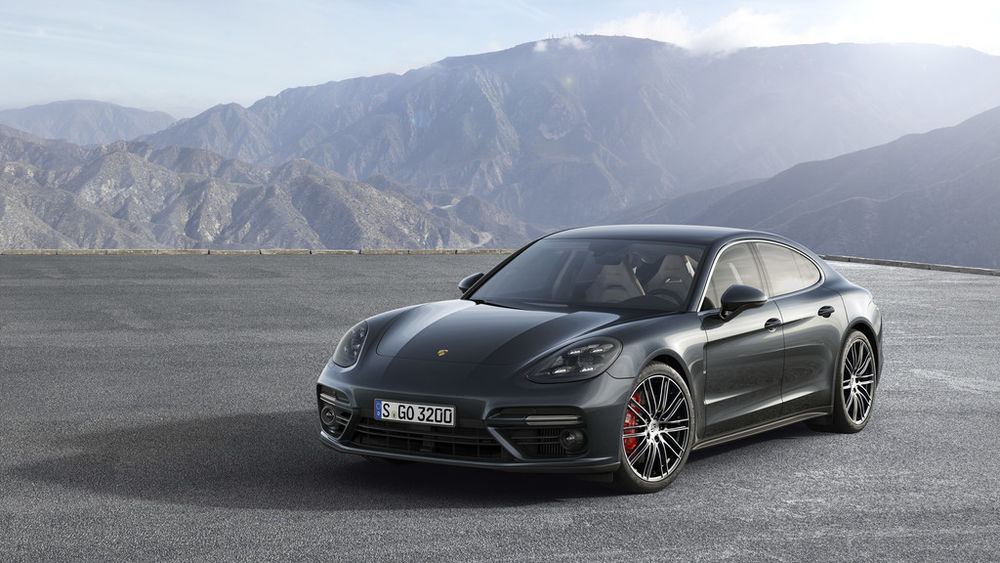 Porsche Panameral on probleeme roolivõimendiga