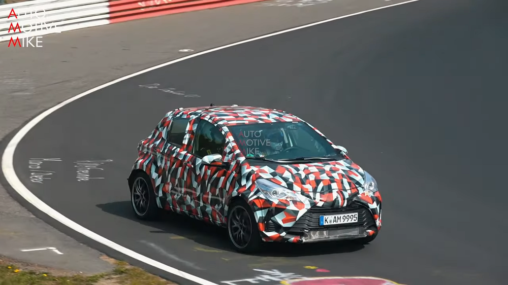 VIDEO: Uus Toyota Yaris jäi spioonikaamera vaatevälja