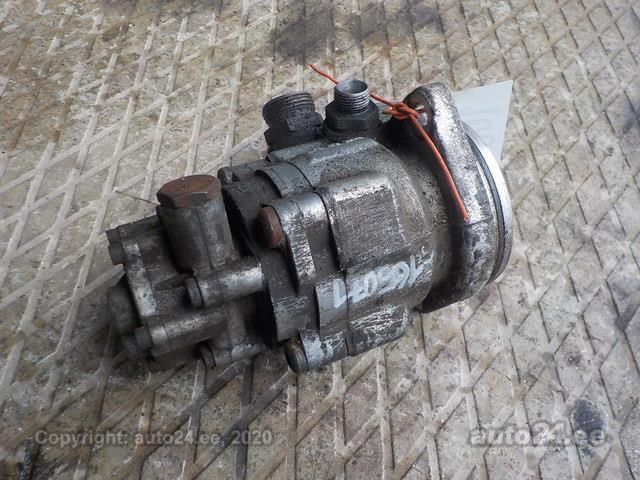 Гур даф 95. Насос гур даф 105. насос гур daf xf105. насос гура daf xf105 вал. насос насос гура daf xf 105.